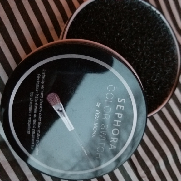 Sephora Colorswitch by Vera Mona brush cleaner - Picture 4 of 9